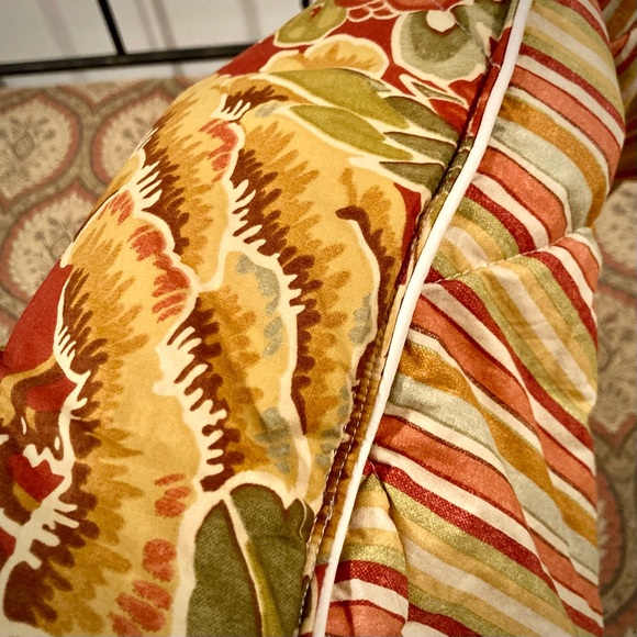 Pottery Barn quilted euro shams, Autumn floral - Picture 7 of 13
